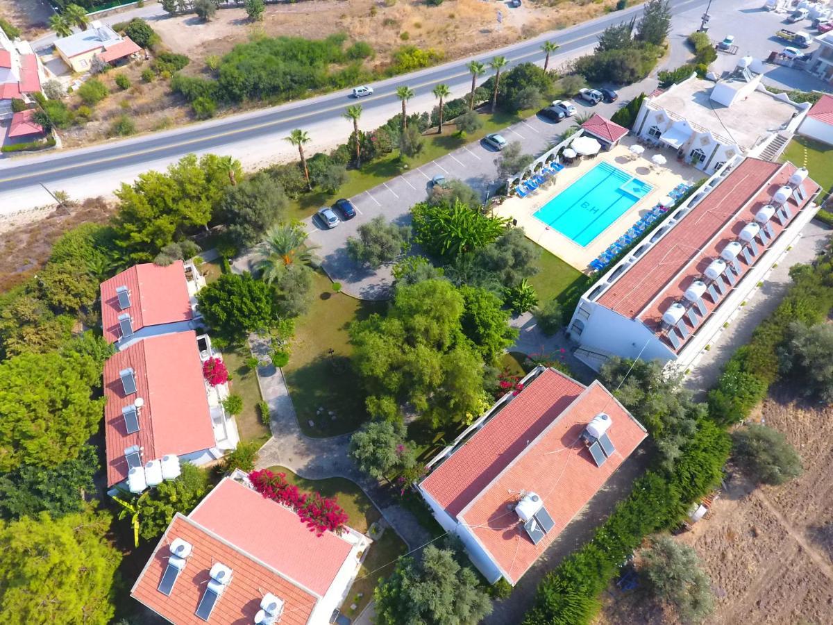 Bare Hill Holiday Apartments Krini Екстер'єр фото