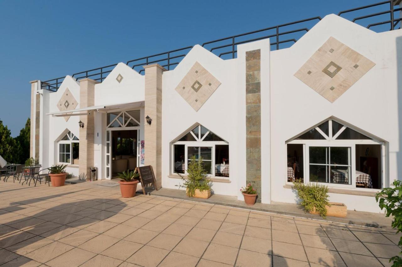 Bare Hill Holiday Apartments Krini Екстер'єр фото